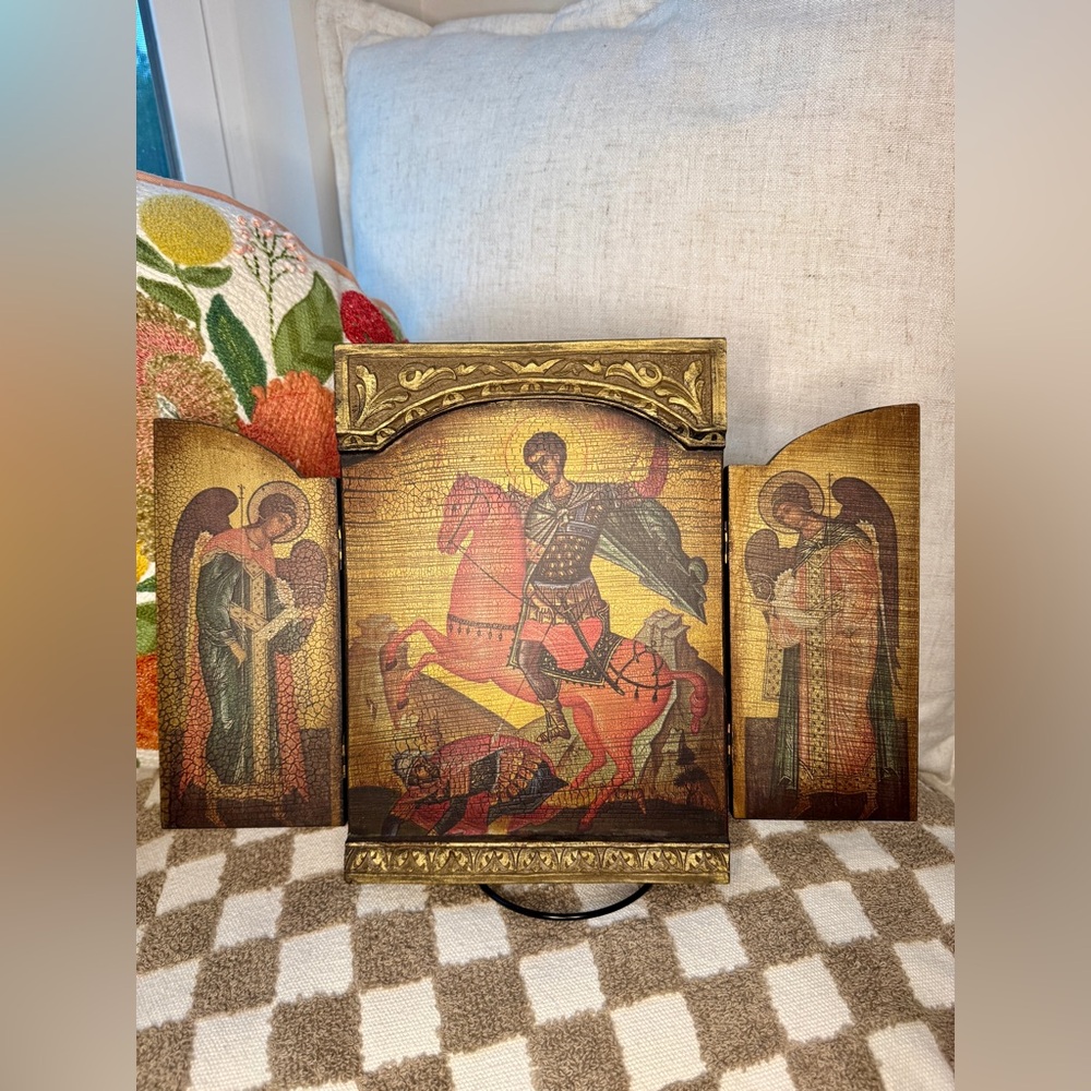 HOLD @wcarrio Antique Wooden Greek Triptych